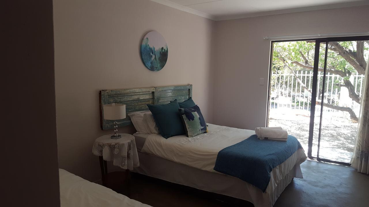 Mimosa Guesthouse โคลส์เบิร์ก ภายนอก รูปภาพ
